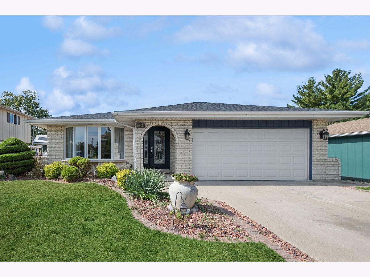 For Sale Alsip Illinois, 11608 Leamington Avenue