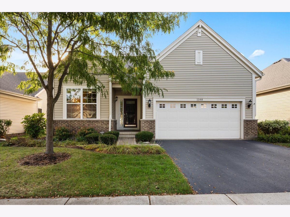  For Sale Aurora Illinois, 1148 Drury Lane