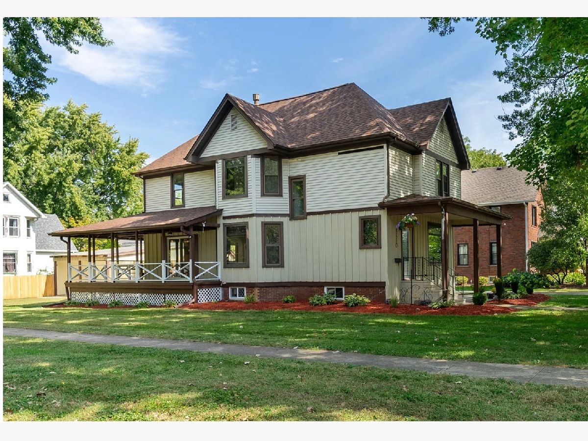  For Sale Mendota Illinois, 1110 5th Street