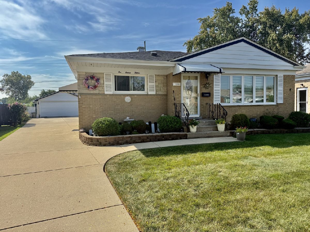  Sold Westchester Illinois, 11115 Shelley