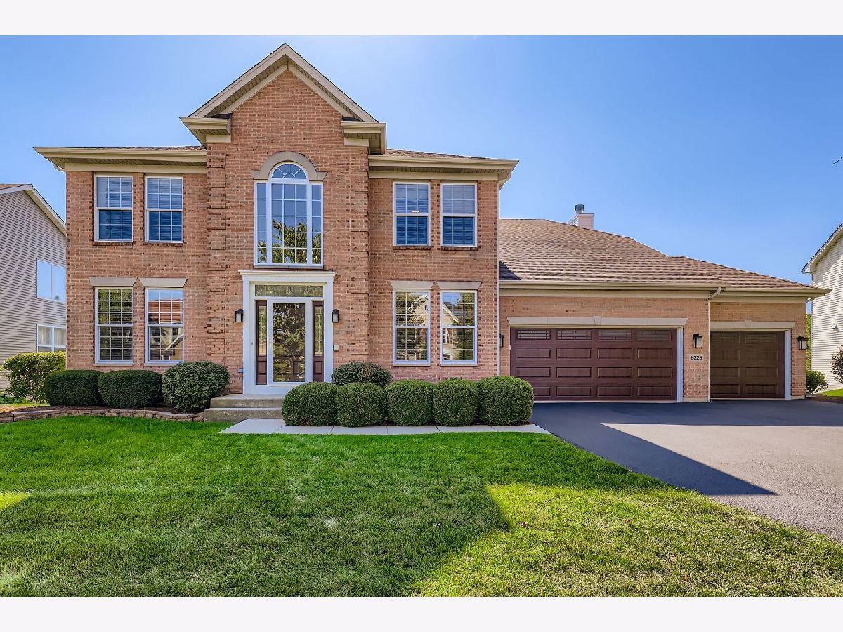  For Sale Hoffman Estates Illinois, 5325 Mardjetko Drive