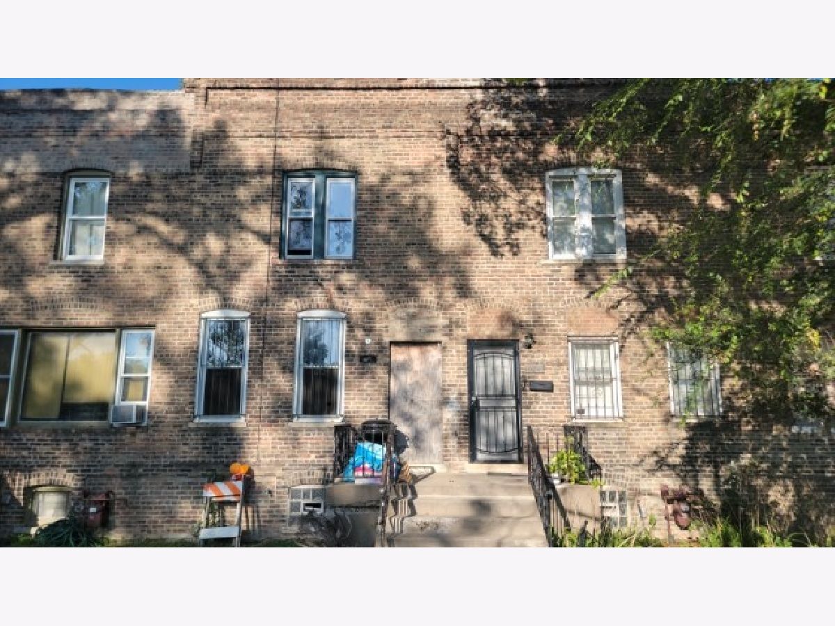  For Sale Chicago Illinois, 10710 Langley Avenue