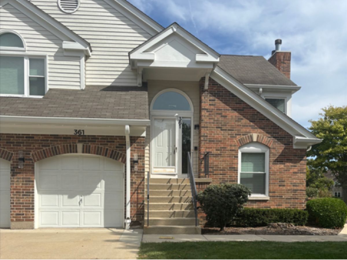  For Sale Buffalo Grove Illinois, 361 Willow Parkway