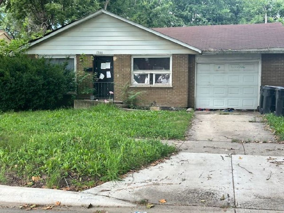  For Sale Chicago Illinois, 13144 Vernon Avenue
