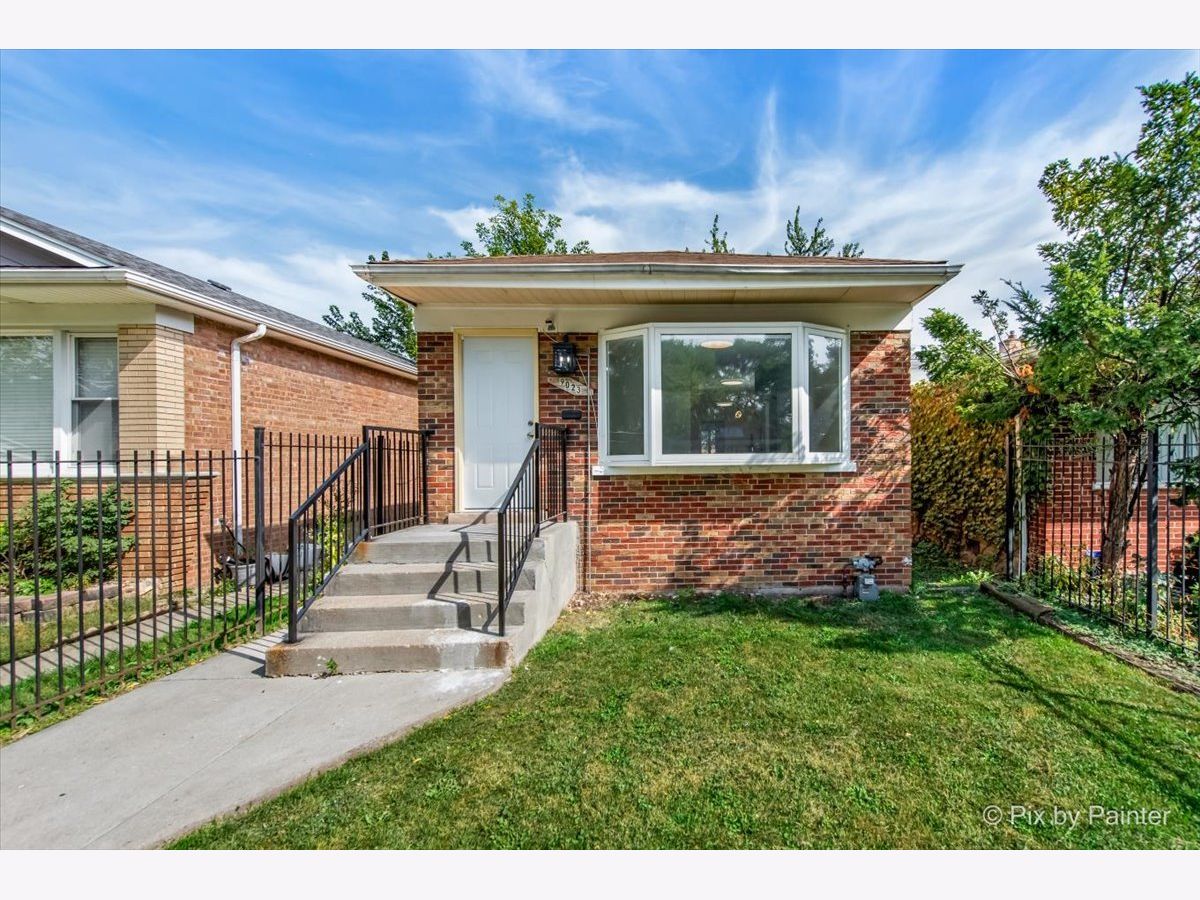 For Sale Chicago Illinois, 9023 Dobson Avenue