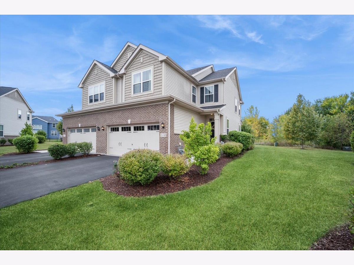 Homes & Townhomes For Sale Chatham Square Plainfield Illinois, 26543 Countryside Lane
