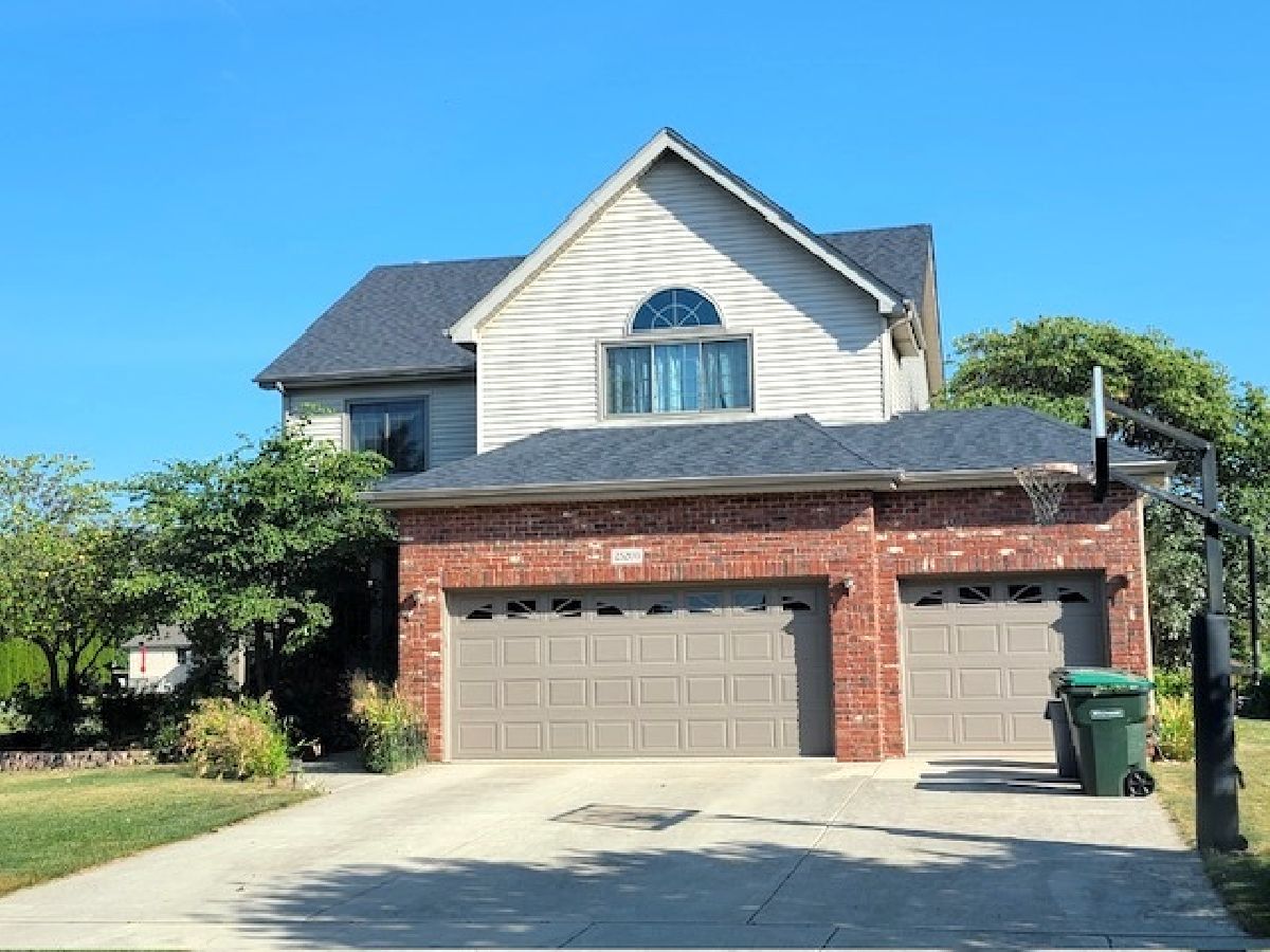 For Sale Channahon Illinois, 25200 Pawnee Lane
