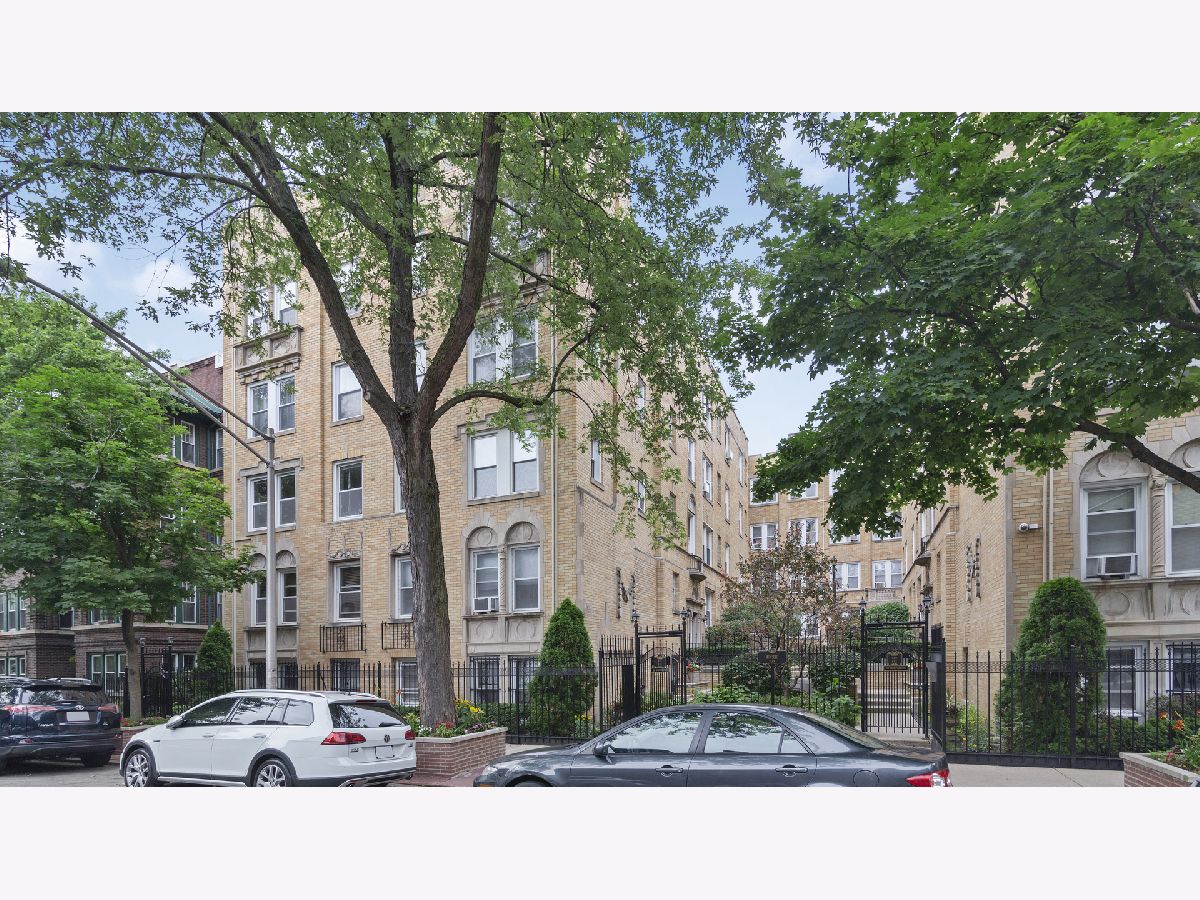  Rented Chicago Illinois, 846 Ainslie