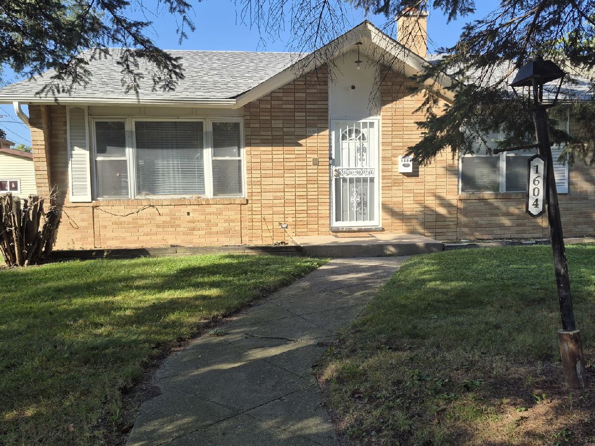  For Rent North Chicago Illinois, 1604 20th