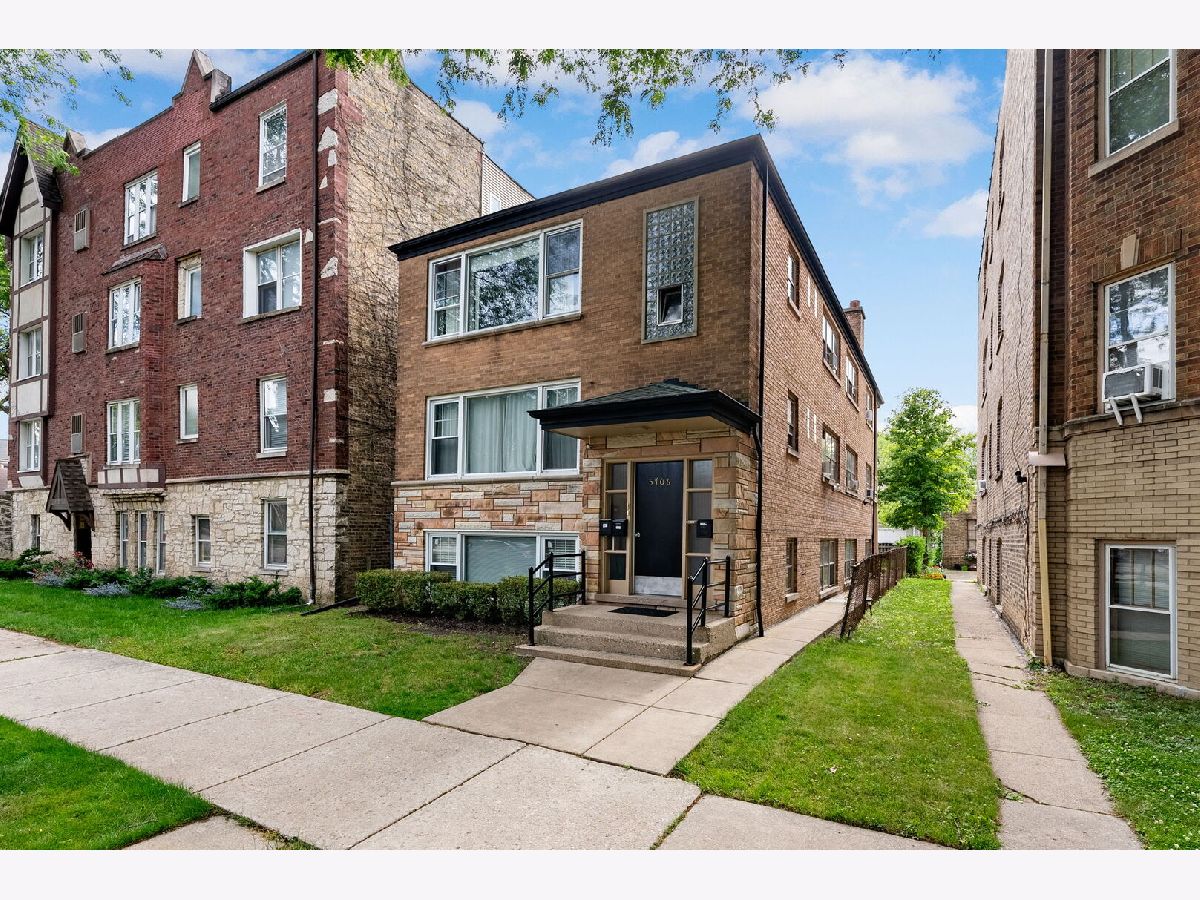For Sale Chicago Illinois, 5706 Saint Louis Avenue