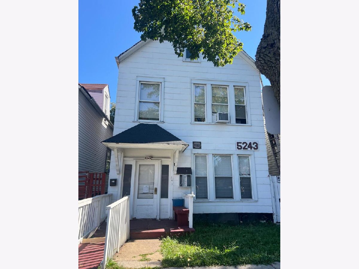  For Sale Chicago Illinois, 5243 Maplewood Avenue