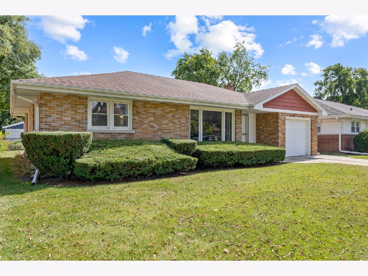  Sold La Grange Park Illinois, 525 Homestead