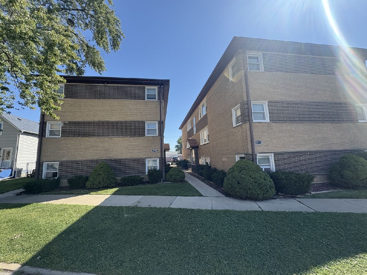  For Rent Blue Island Illinois, 12747 Hoyne