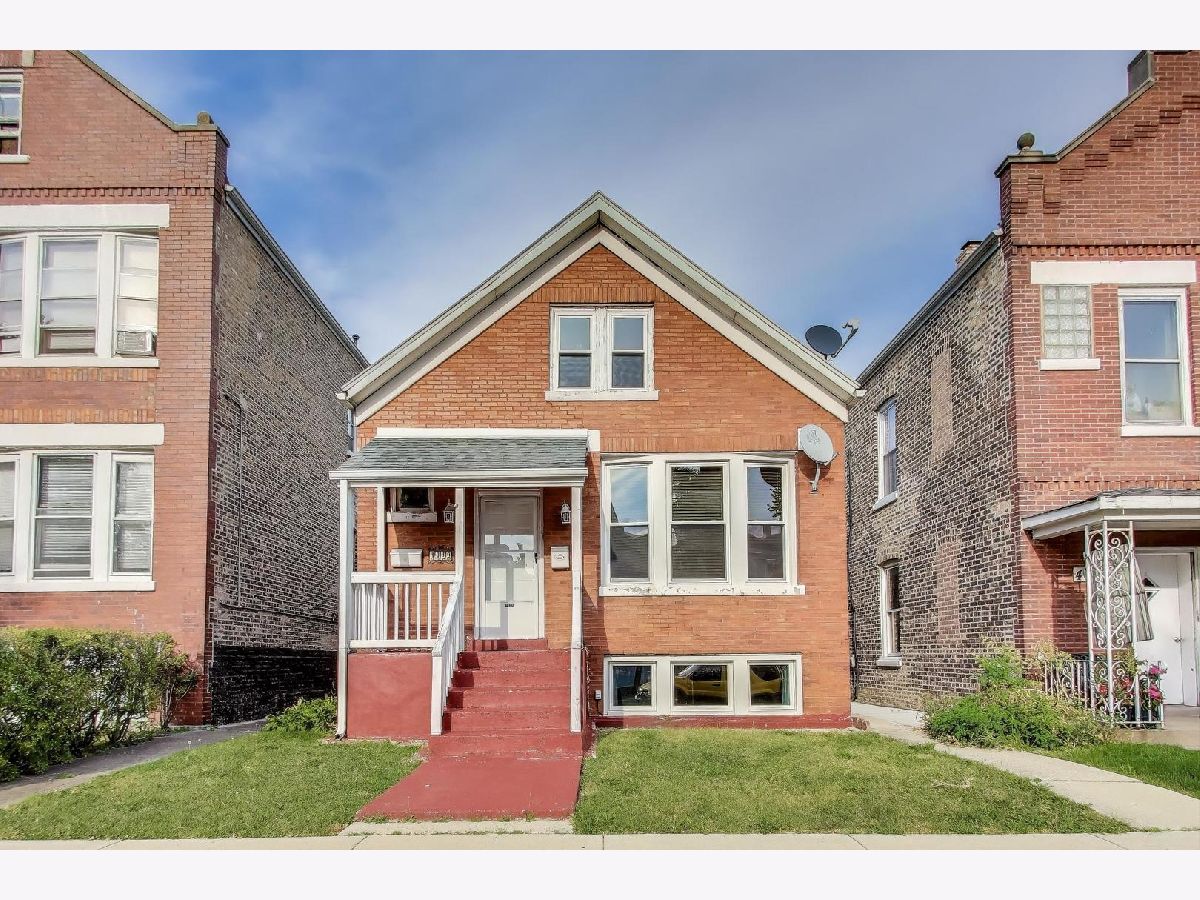 For Sale Chicago Illinois, 4039 Montgomery Avenue
