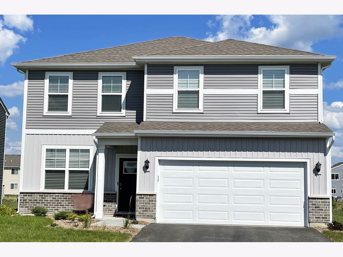  For Sale Huntley Illinois, 9927 Edgebrook Lane