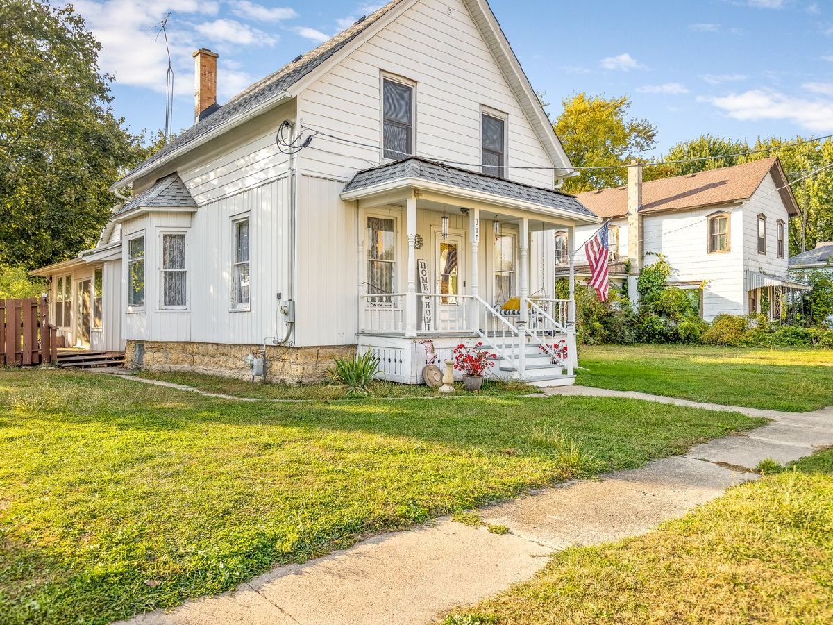  Sold Capron Illinois, 310 5th