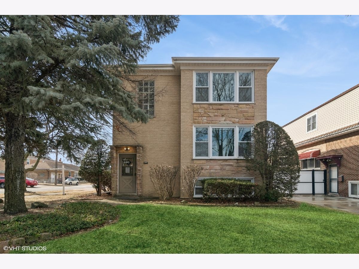  Rented Melrose Park Illinois, 1600 17th