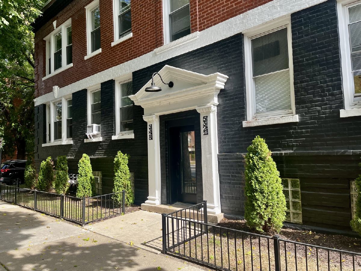  Rented Chicago Illinois, 5321 Damen