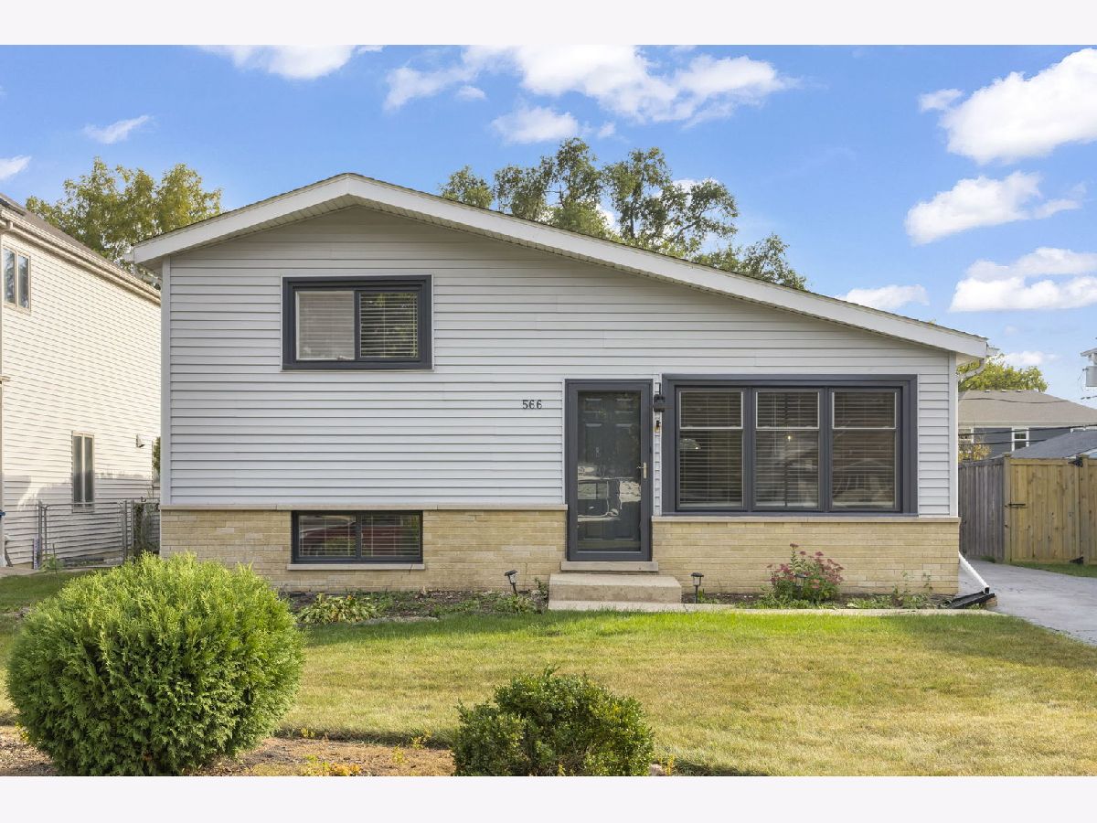 Rented Elmhurst Illinois, 566 Babcock