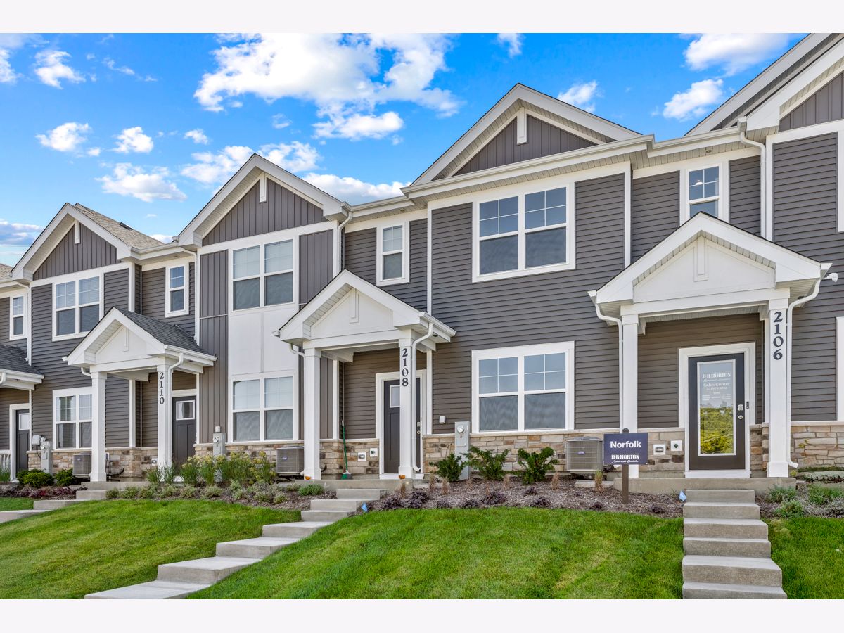  For Rent Oswego Illinois, 2108 Bodega