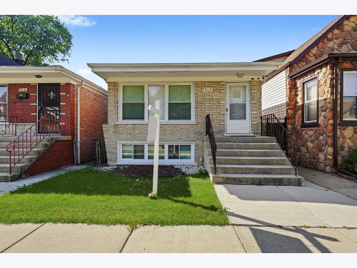 For Sale Chicago Illinois, 7212 Campbell Avenue