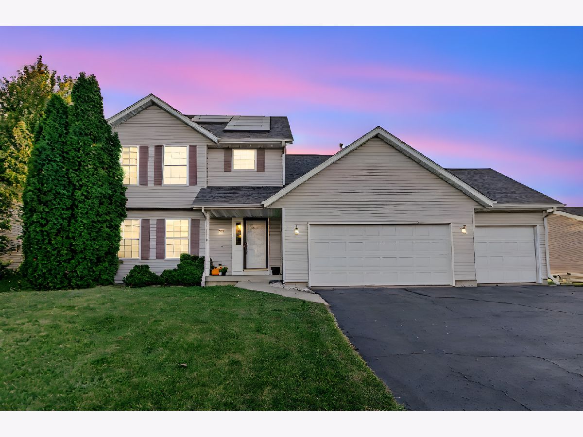  Sold Dekalb Illinois, 1143 Quail Run