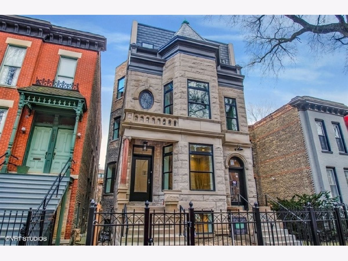  Rented Chicago Illinois, 631 Wellington