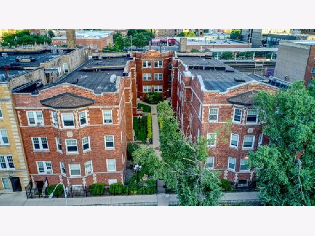  Rented Chicago Illinois, 6110 Winthrop