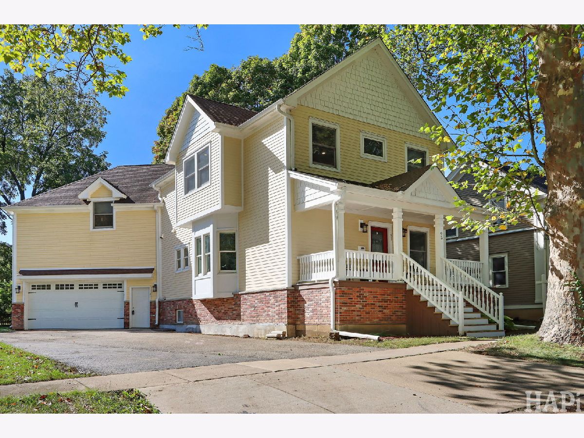  For Sale West Dundee Illinois, 93 Liberty Street