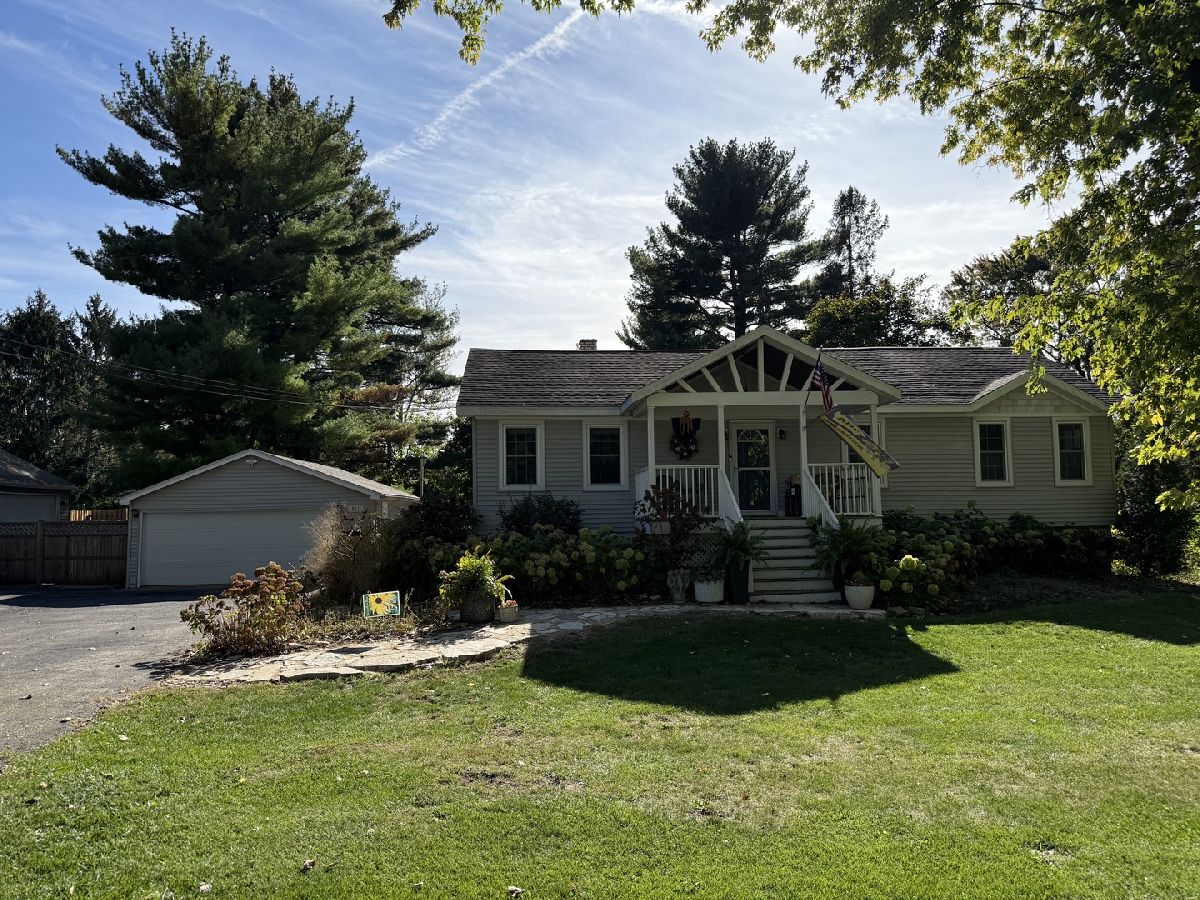  For Sale Warrenville Illinois, 28w671 Rogers Avenue
