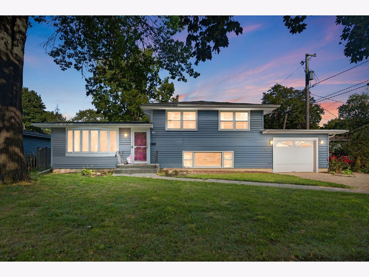  For Sale Cary Illinois, 324 Alma Terrace