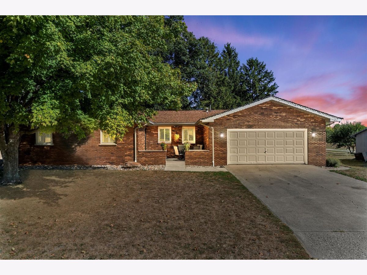 For Sale Mahomet Illinois, 408 Weathering Drive