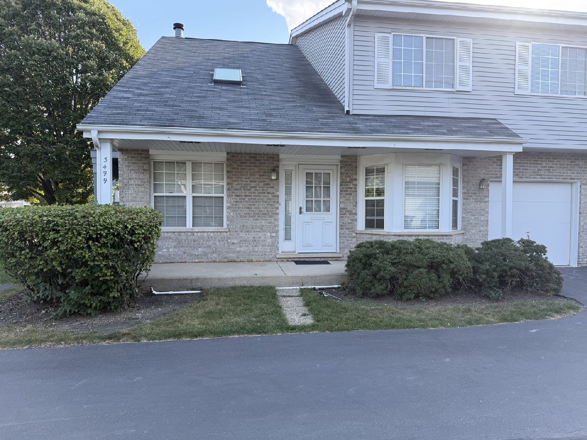 Townhomes & Condos For Rent Emerald Shores Aurora Illinois, 3499 Willowview