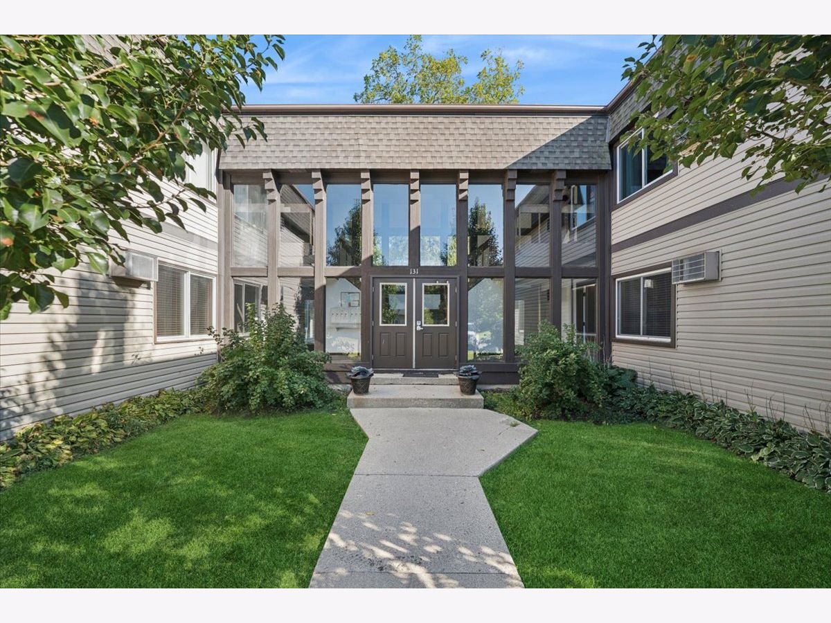  For Sale Wauconda Illinois, 131 Mill Street
