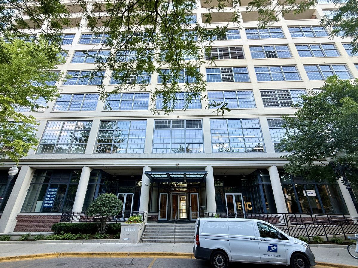  Rented Chicago Illinois, 900 Kingsbury