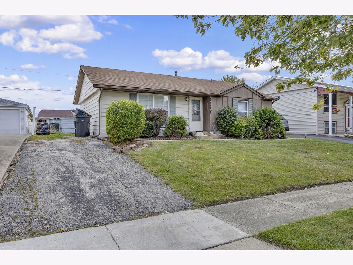  For Sale Orland Hills Illinois, 16231 92nd Avenue