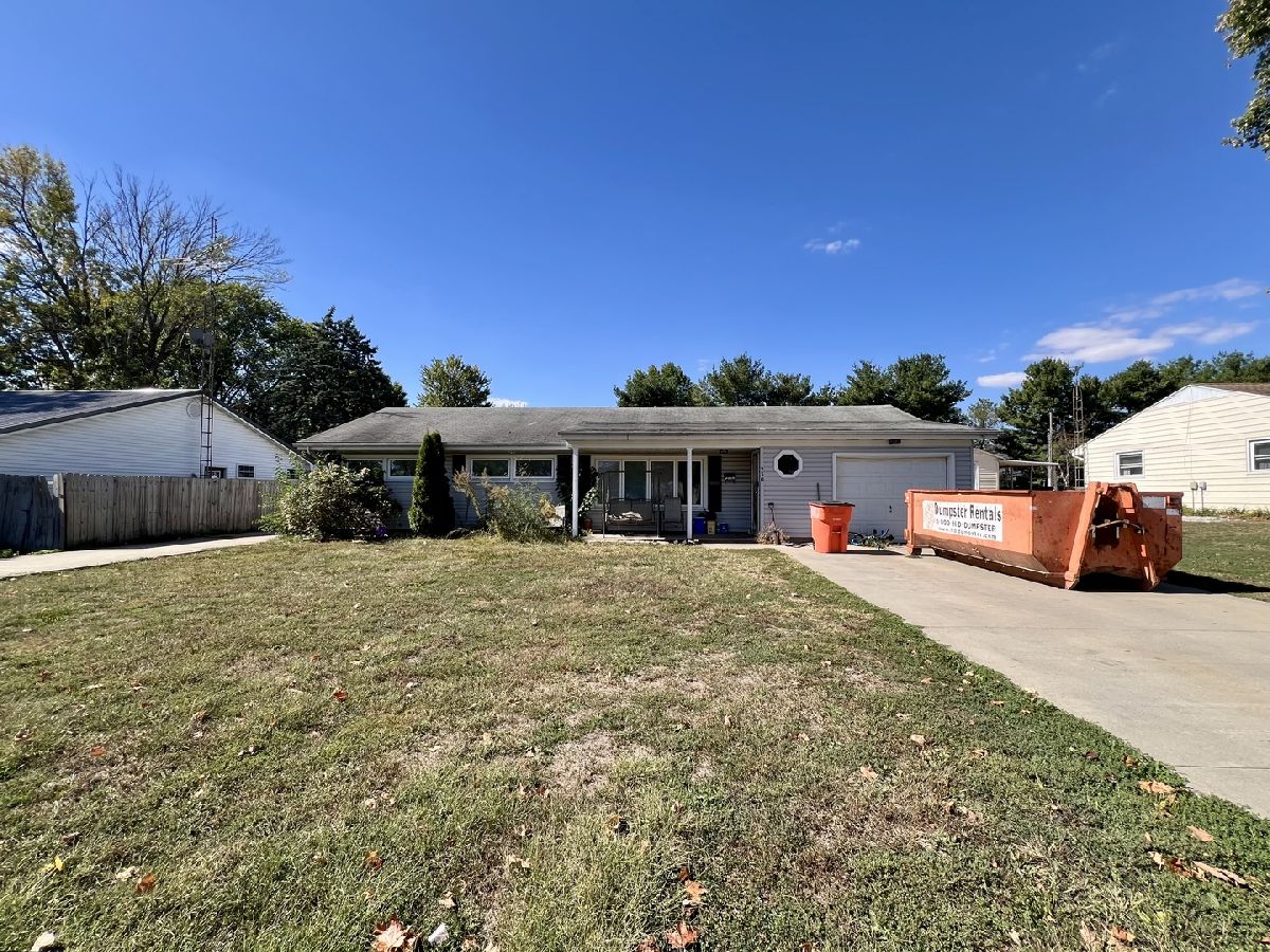  Sold Arcola Illinois, 230 Diamond