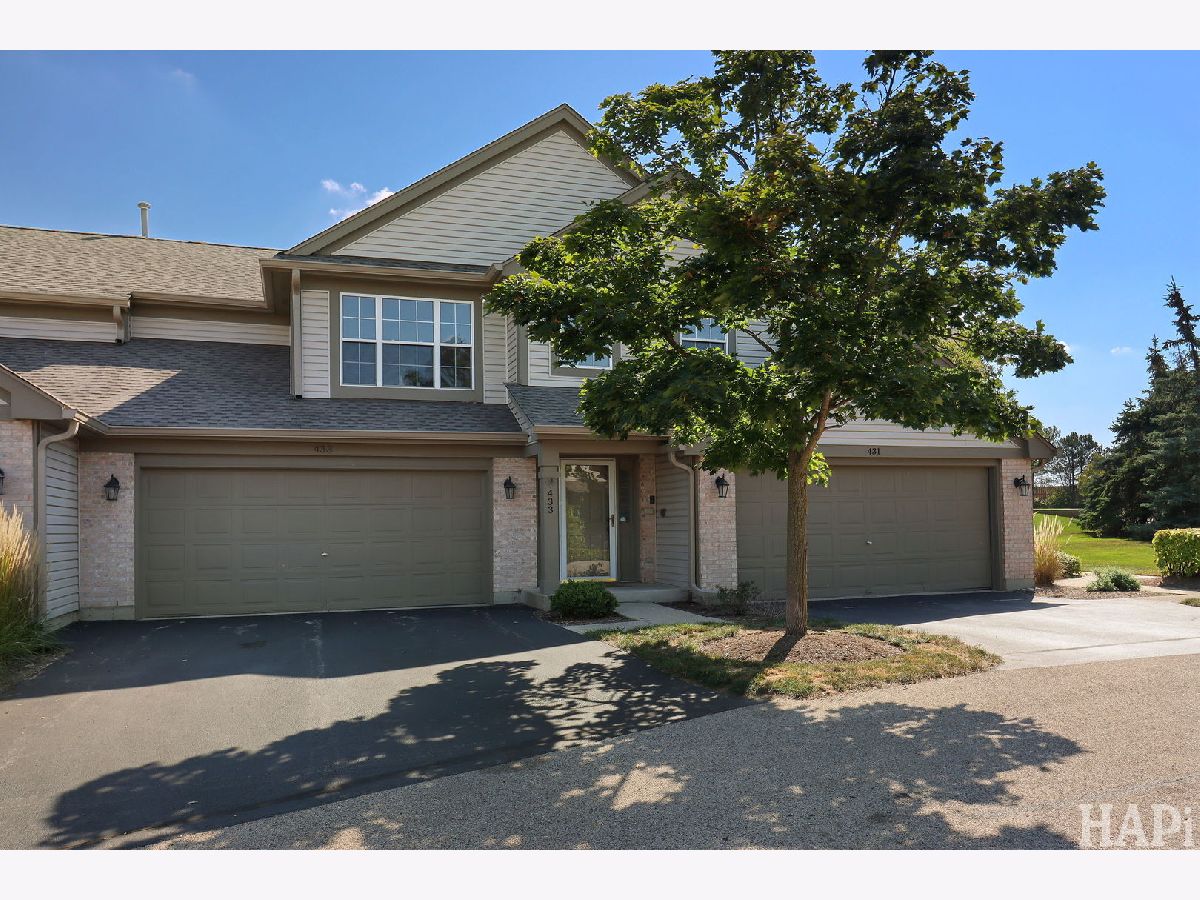  For Sale Lindenhurst Illinois, 433 Ashwood Court