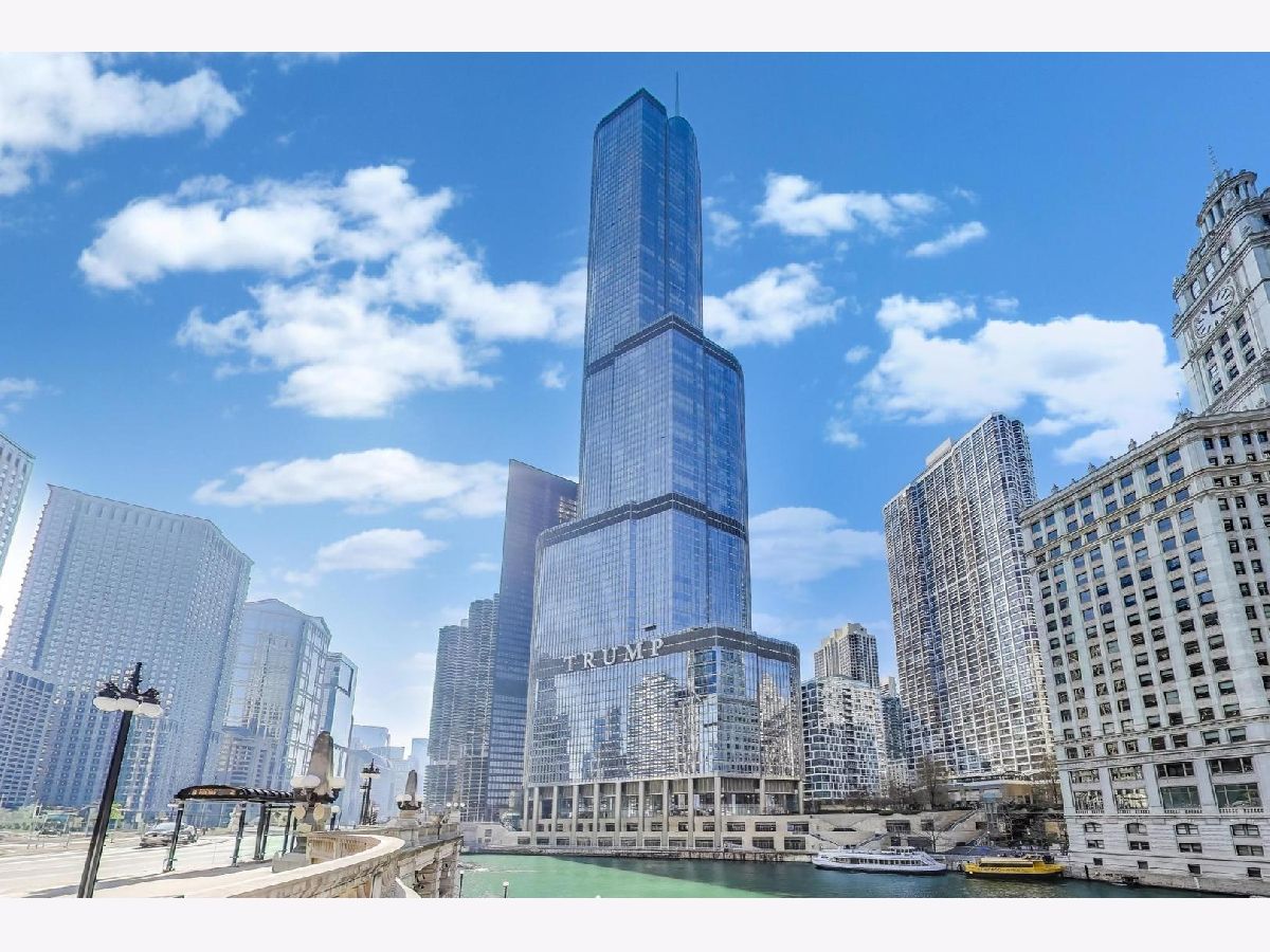 Condominiums For Rent Trump Tower Chicago Chicago Illinois, 401 Wabash