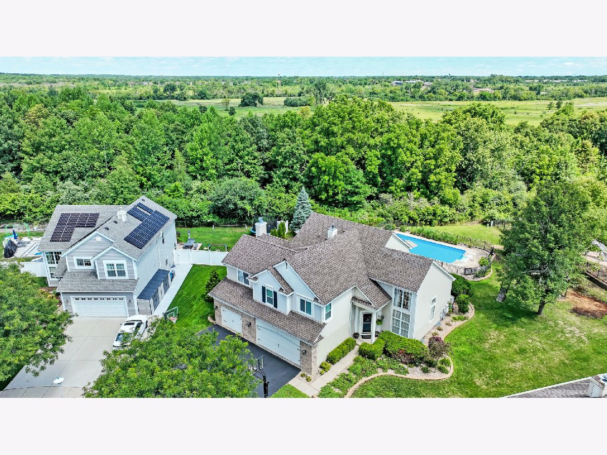 Homes & Townhomes & Condos For Sale Fairfax Silvercrest Bartlett Illinois, 1354 Branden Court