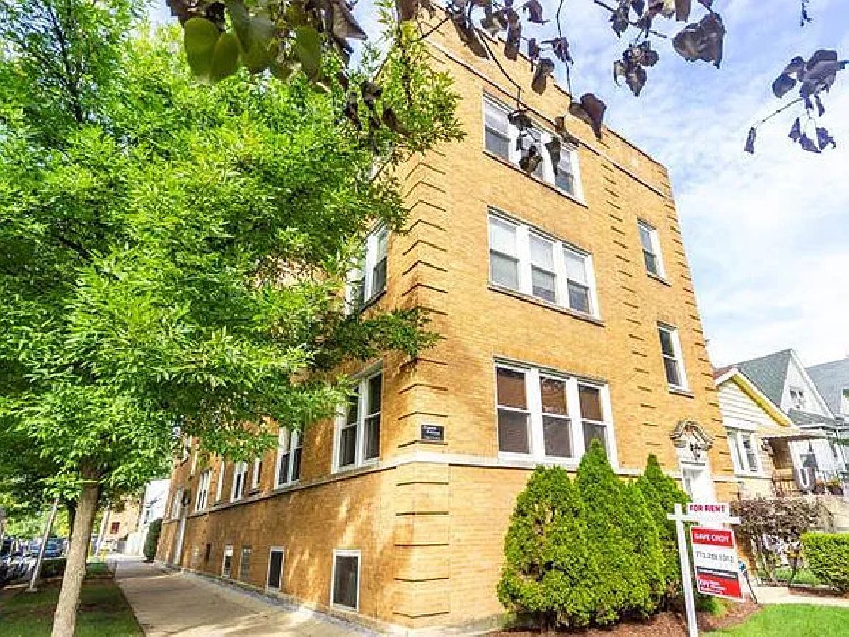  Rented Chicago Illinois, 3036 Cullom