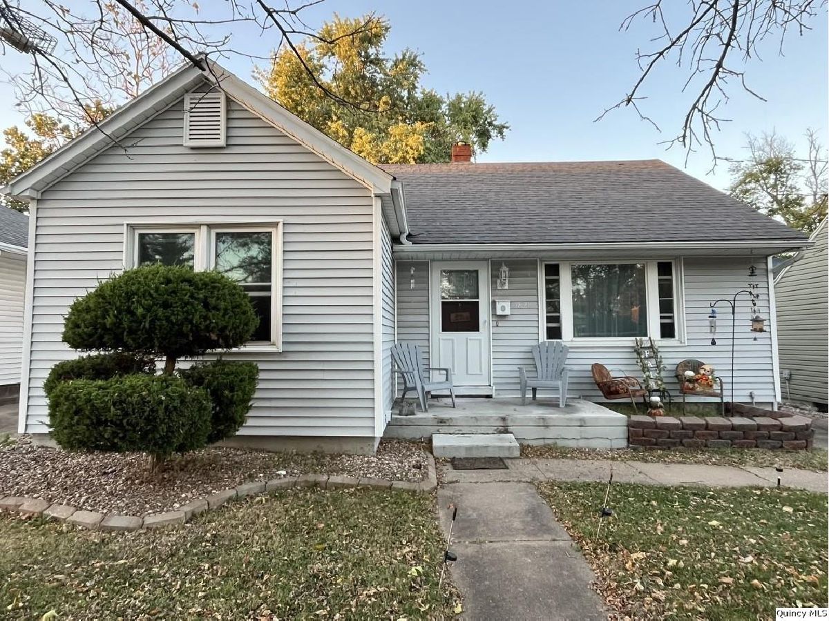  Sold Quincy Illinois, 1821 Maple St.