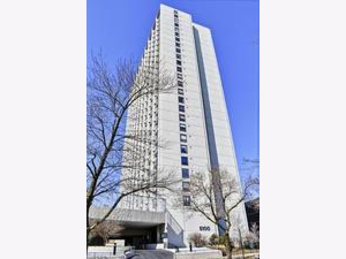  Rented Chicago Illinois, 5100 Marine