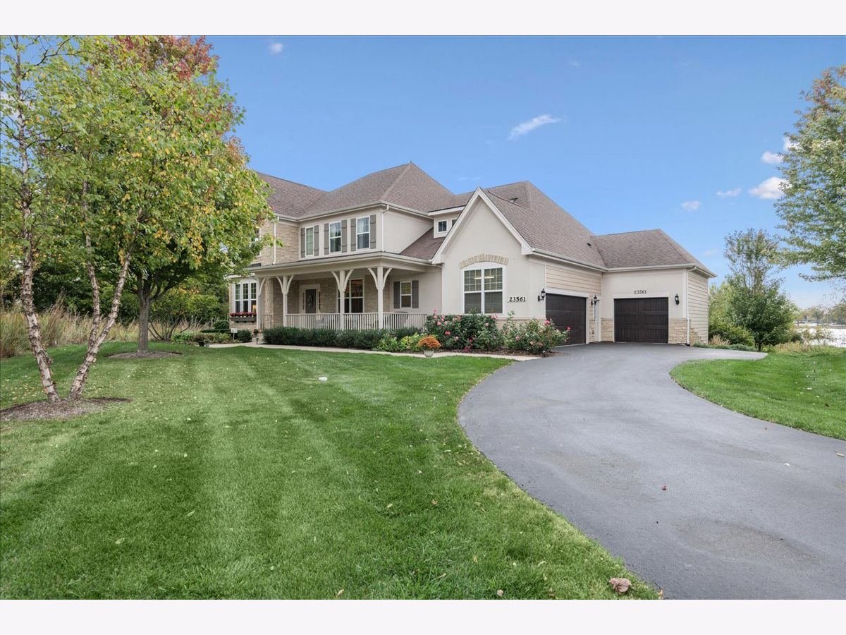  For Sale Kildeer Illinois, 23561 Sanctuary Club Drive