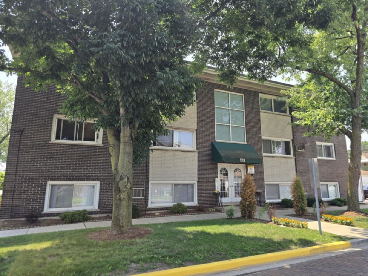For Sale Forest Park Illinois, 1101 Harlem Avenue