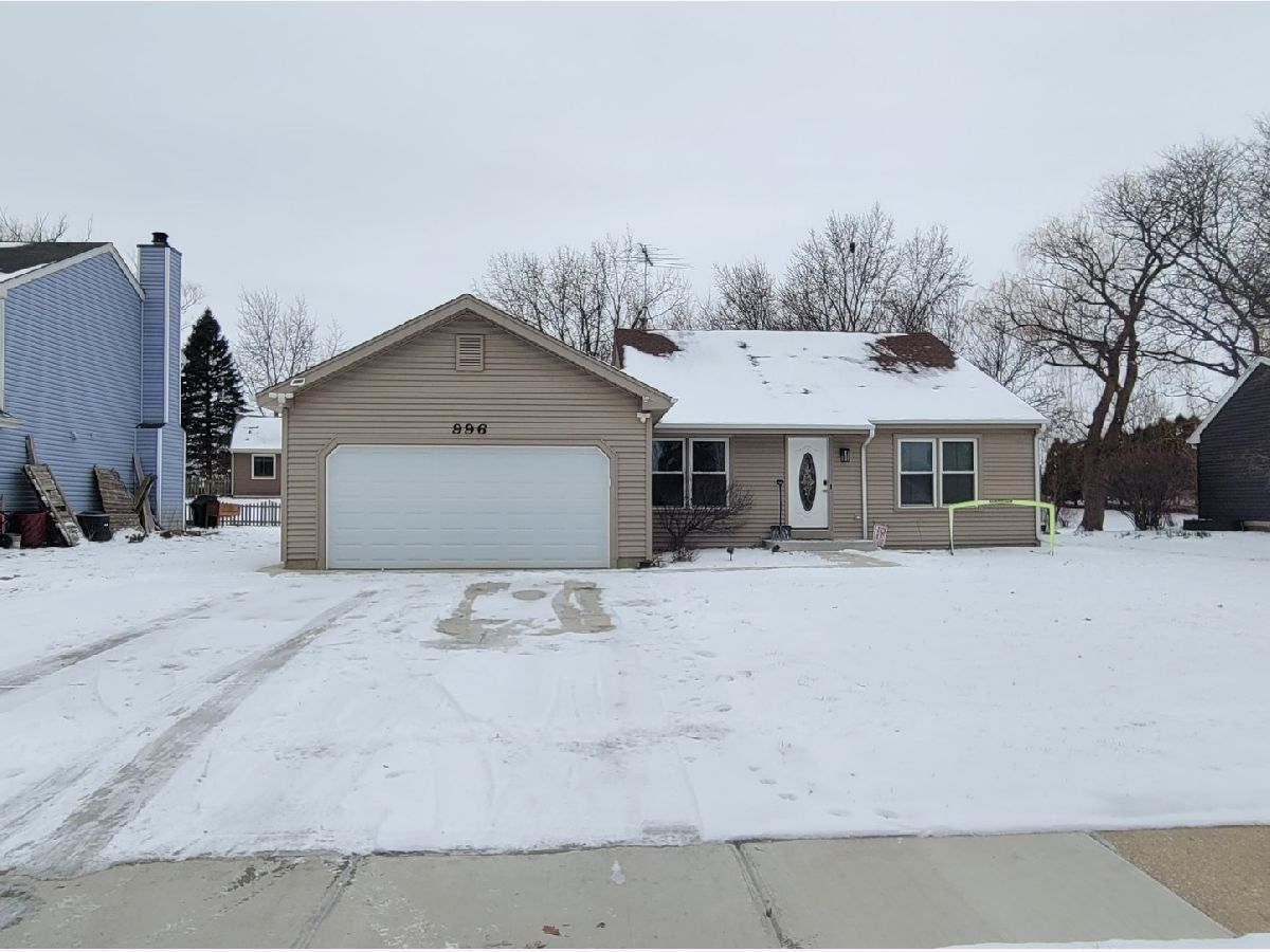  For Rent Crystal Lake Illinois, 996 Hawthorne