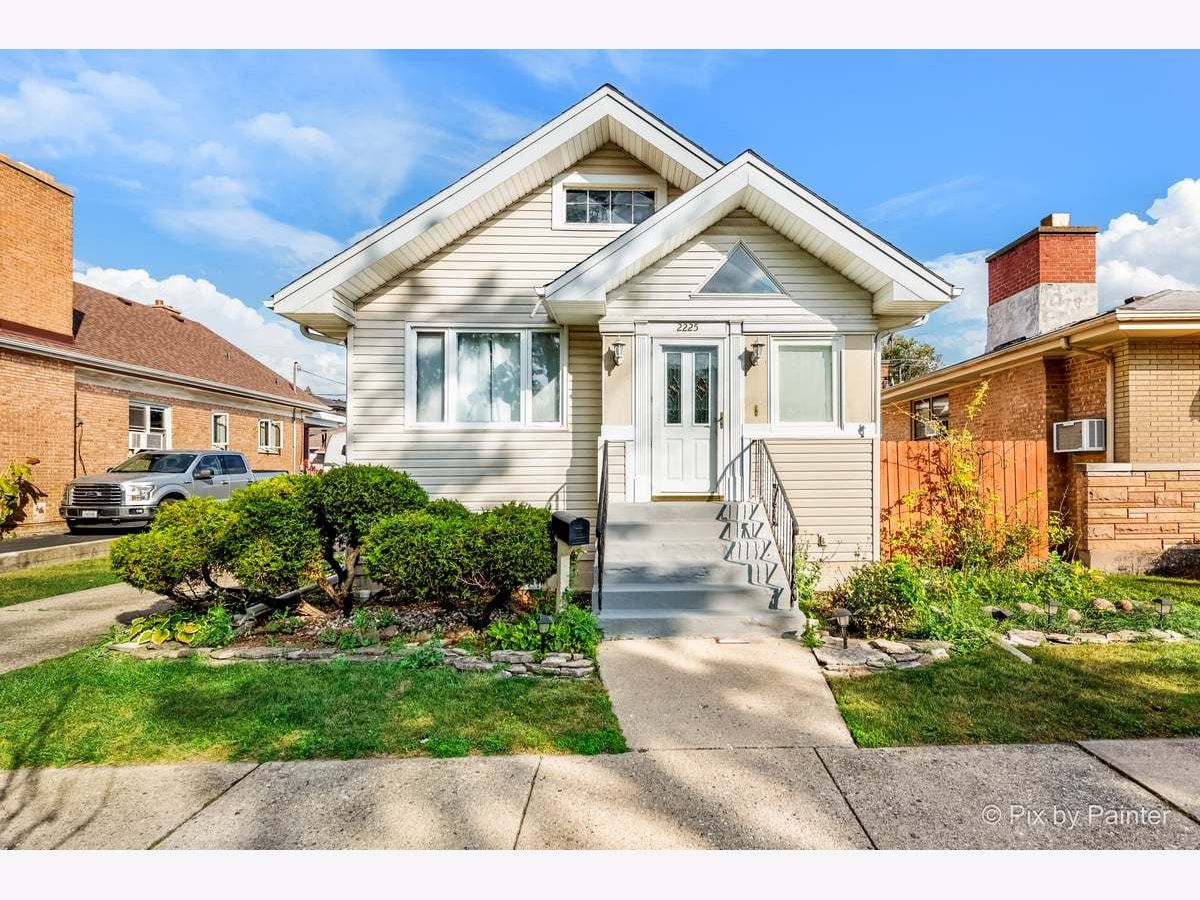  For Rent Elmwood Park Illinois, 2225 76th