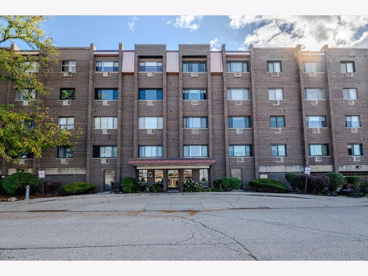 For Sale Chicago Illinois, 4623 Chester Avenue