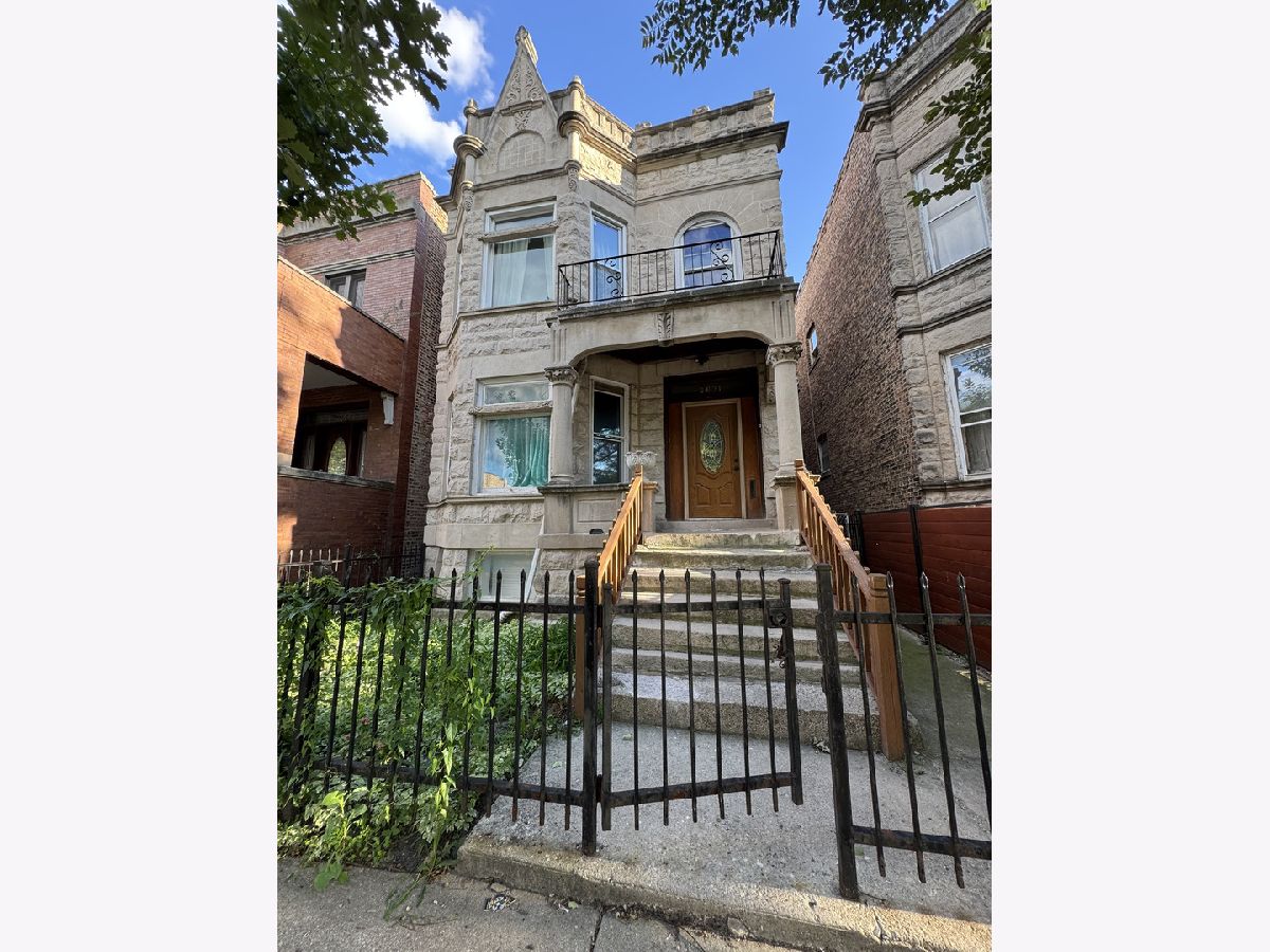  For Sale Chicago Illinois, 3831 Jackson Boulevard