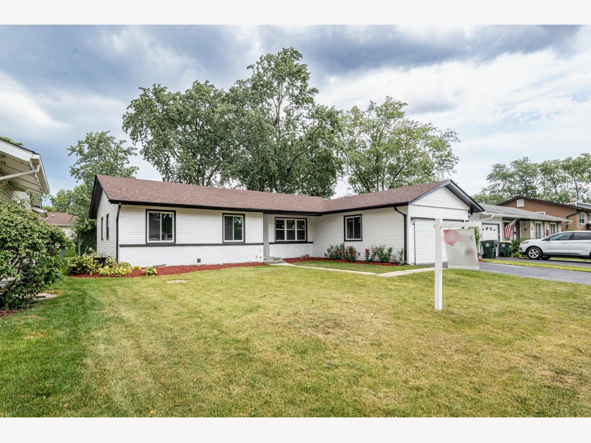  Sold Elk Grove Village Illinois, 72 Braemar